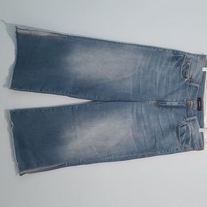 Wide legged jeans
